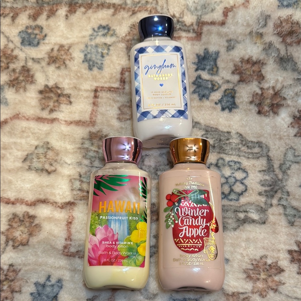 Bath & Body Works Blue and Yellow Moisturizer Collection